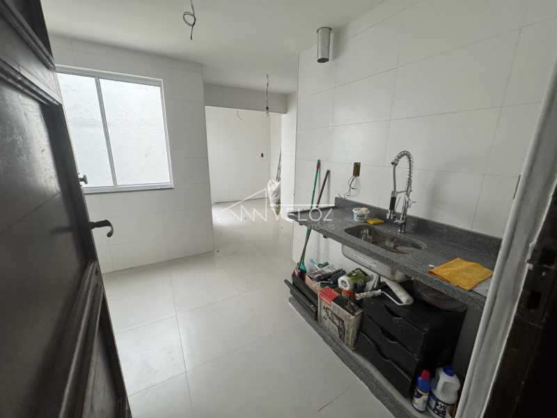 Apartamento à venda com 2 quartos, 50m² - Foto 15