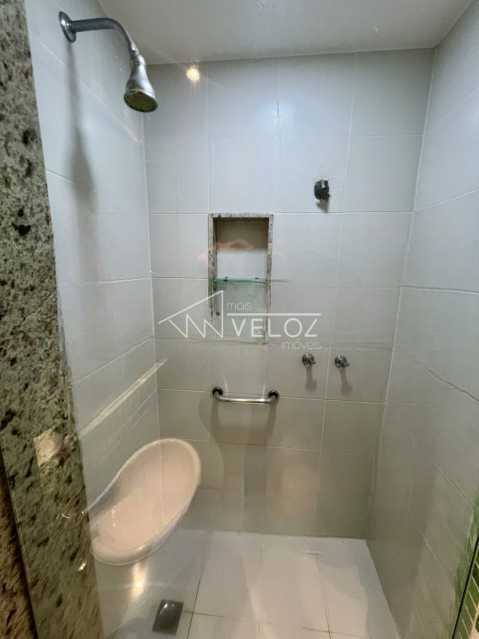 Apartamento à venda com 2 quartos, 70m² - Foto 13