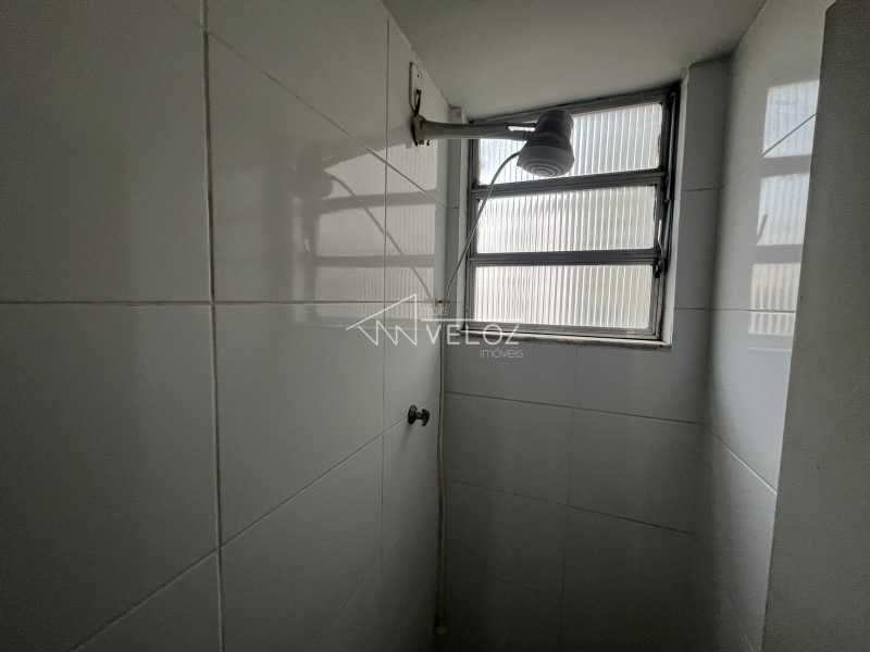 Apartamento à venda com 2 quartos, 75m² - Foto 25