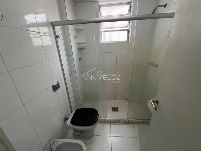 Apartamento à venda com 2 quartos, 75m² - Foto 21