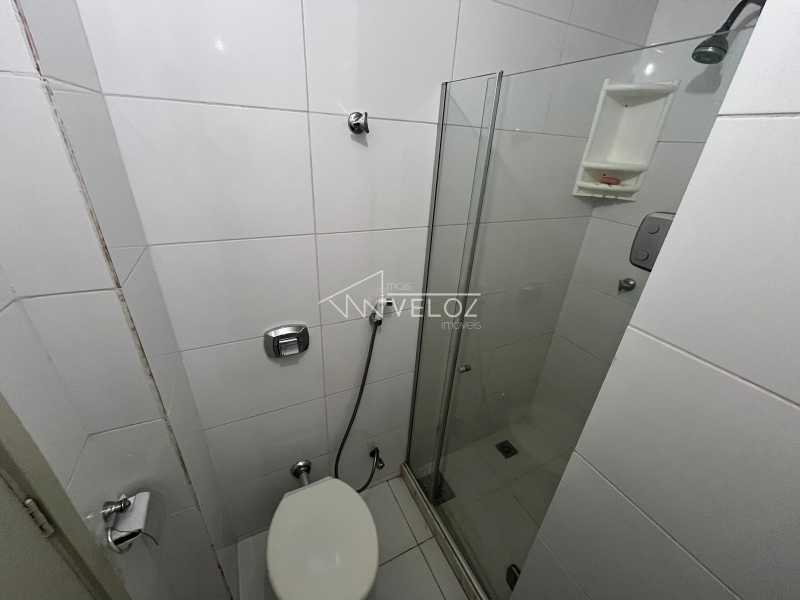 Apartamento à venda com 2 quartos, 75m² - Foto 22