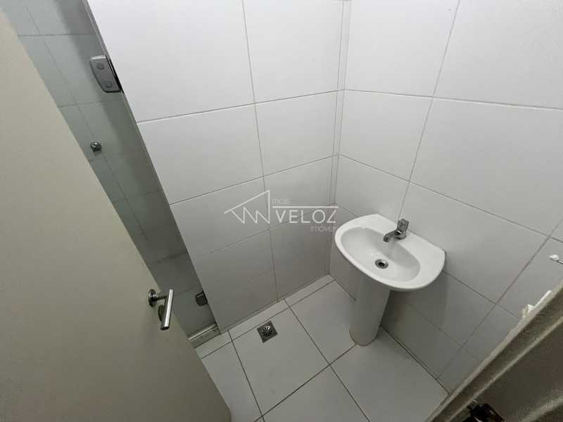 Apartamento à venda com 2 quartos, 75m² - Foto 26