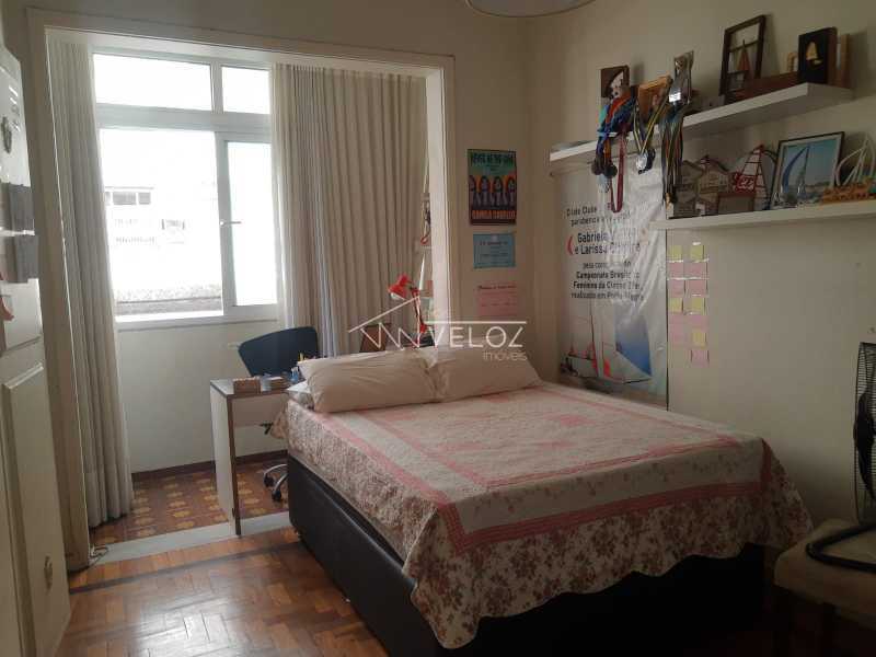 Apartamento à venda com 3 quartos, 130m² - Foto 7