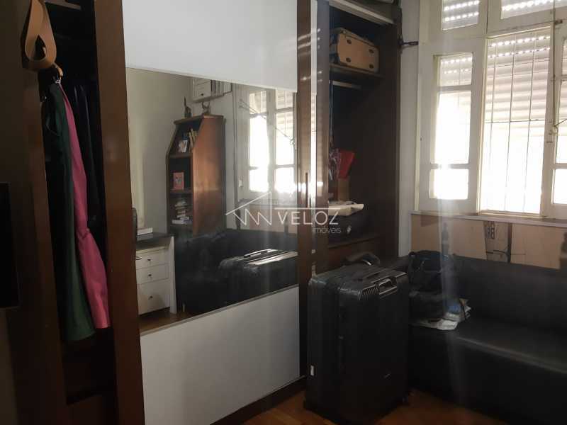 Apartamento à venda com 3 quartos, 130m² - Foto 11