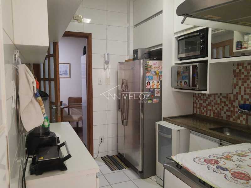 Apartamento à venda com 3 quartos, 130m² - Foto 18