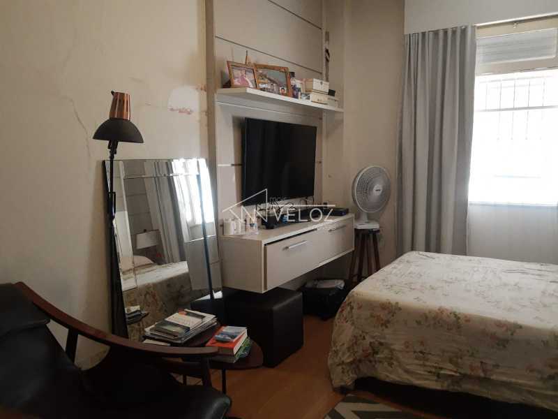 Apartamento à venda com 3 quartos, 130m² - Foto 15