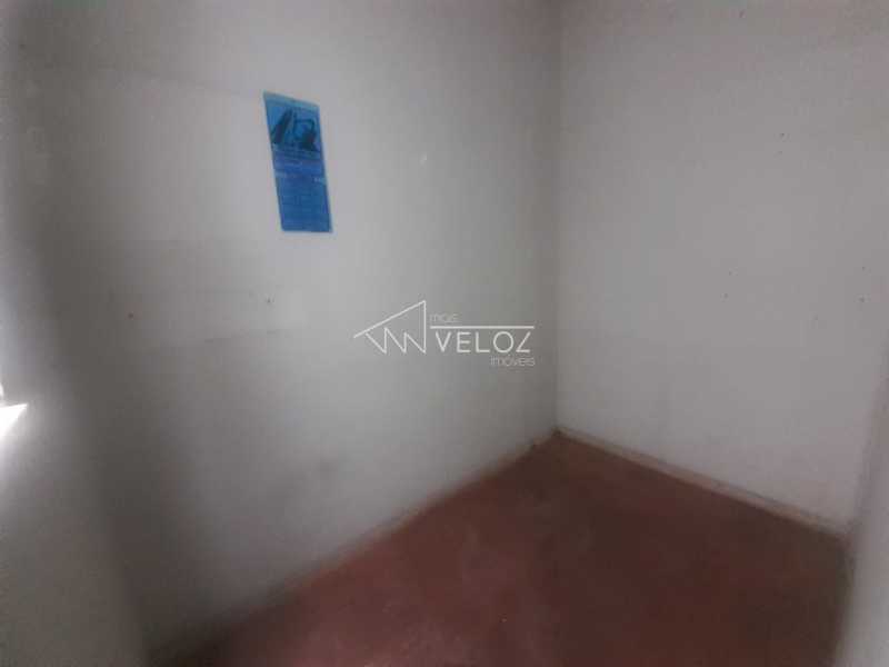 Apartamento à venda com 2 quartos, 70m² - Foto 21