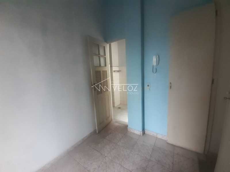 Apartamento à venda com 2 quartos, 70m² - Foto 19