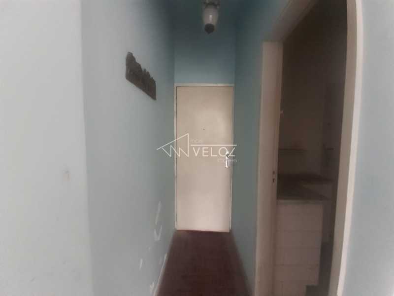 Apartamento à venda com 2 quartos, 70m² - Foto 8