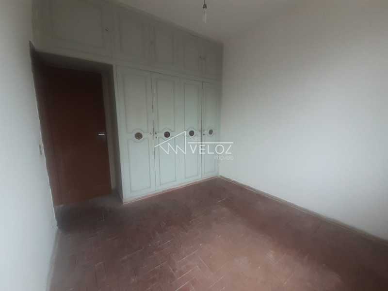 Apartamento à venda com 2 quartos, 70m² - Foto 16