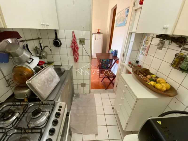 Apartamento à venda com 1 quarto, 30m² - Foto 17