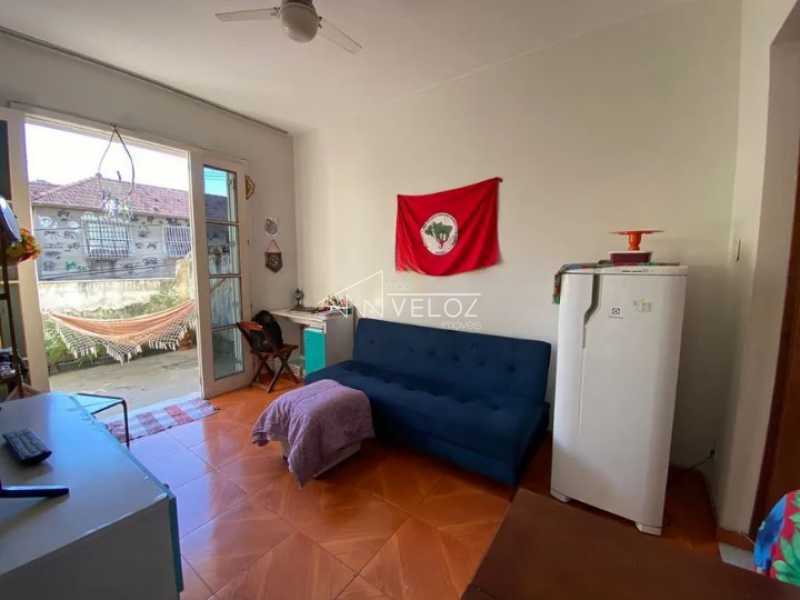 Apartamento à venda com 1 quarto, 30m² - Foto 2