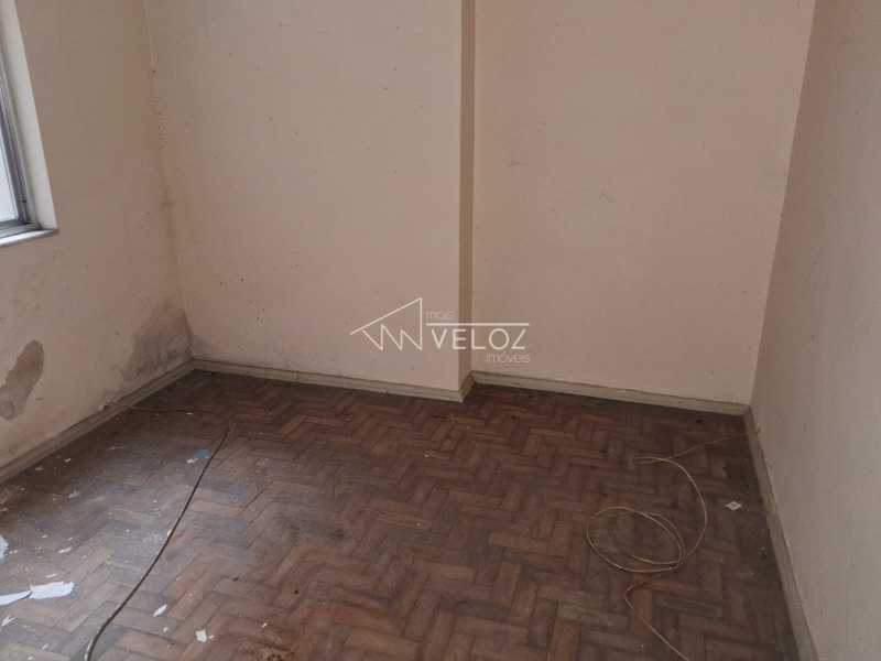 Apartamento à venda com 1 quarto, 61m² - Foto 3