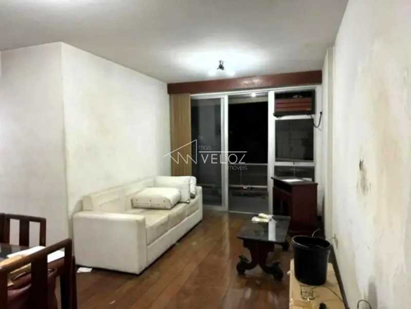 Apartamento à venda com 2 quartos, 96m² - Foto 2