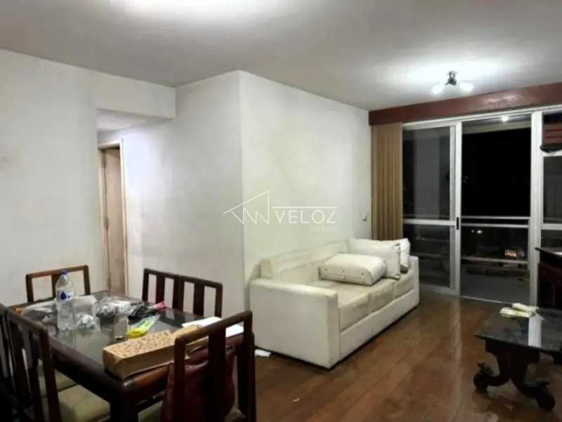 Apartamento à venda com 2 quartos, 96m² - Foto 1