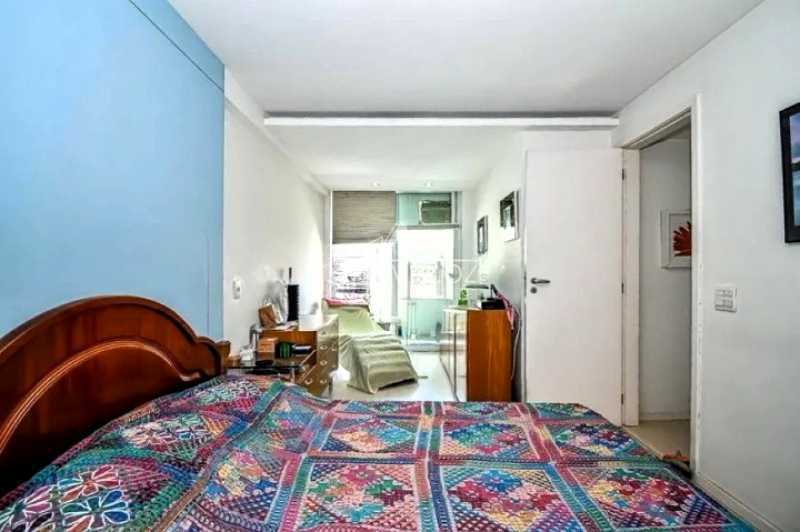 Apartamento à venda com 2 quartos, 97m² - Foto 3