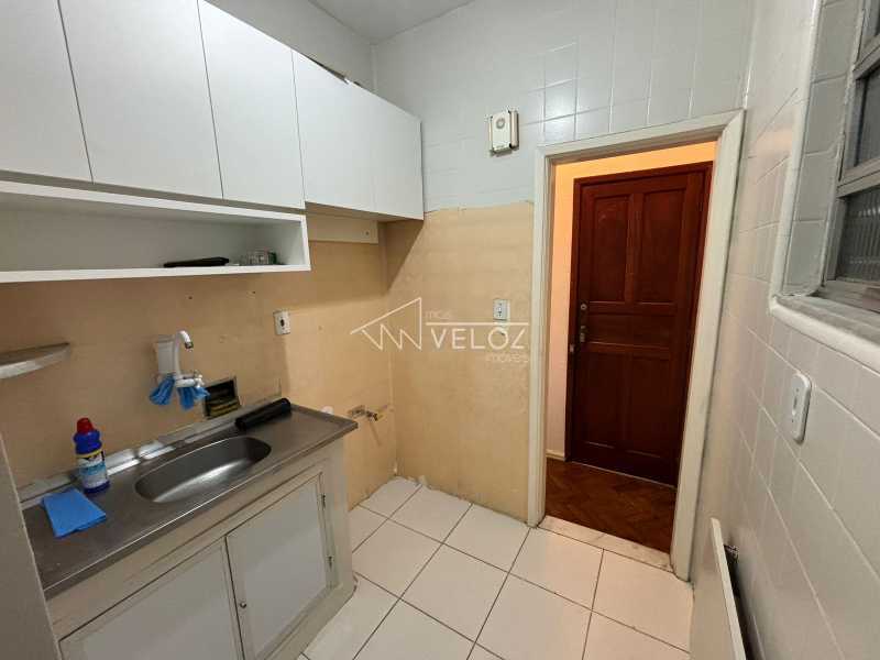 Apartamento à venda com 2 quartos, 56m² - Foto 13