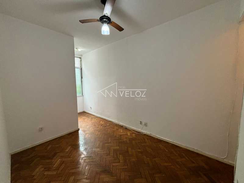 Apartamento à venda com 2 quartos, 56m² - Foto 4