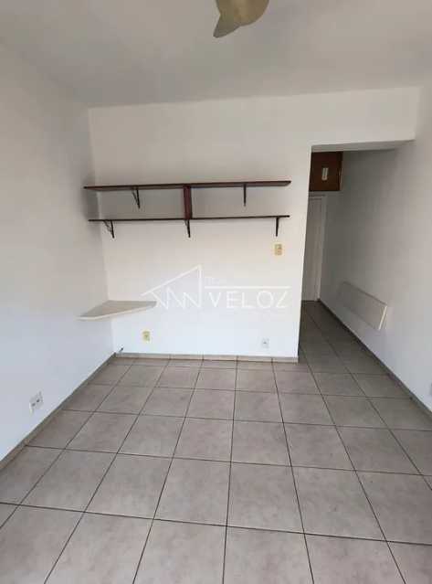 Kitnet e Studio à venda, 28m² - Foto 18