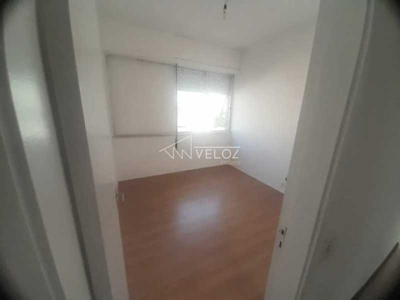 Apartamento à venda com 3 quartos, 110m² - Foto 12