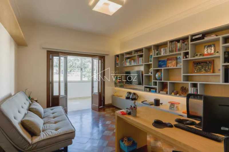 Apartamento à venda com 3 quartos, 283m² - Foto 9