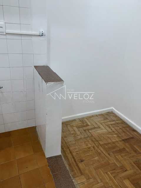 Apartamento à venda com 1 quarto, 47m² - Foto 13