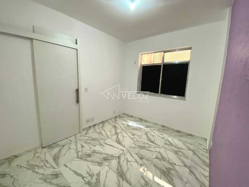 Apartamento à venda com 1 quarto, 37m² - Foto 11