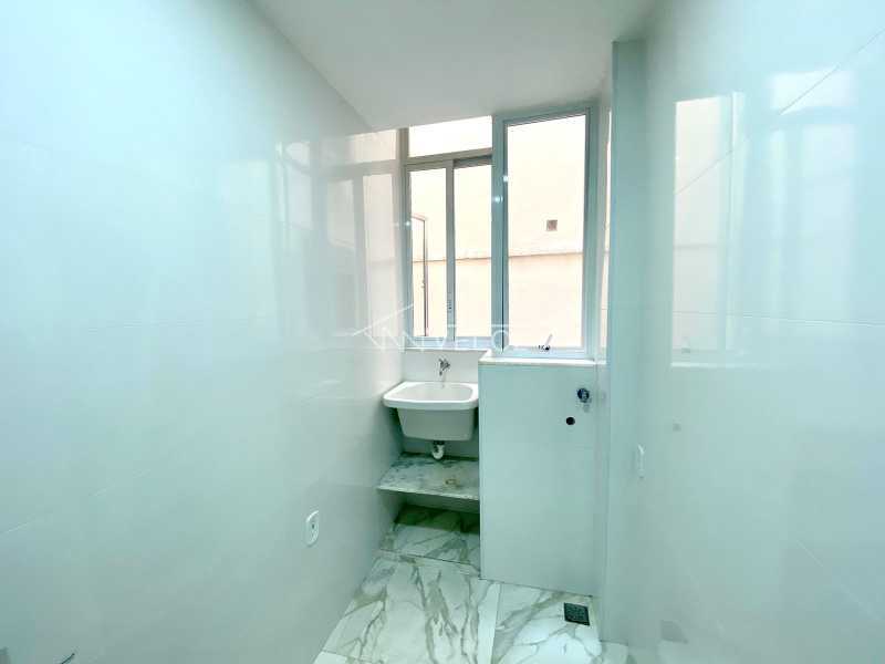 Apartamento à venda com 1 quarto, 37m² - Foto 9