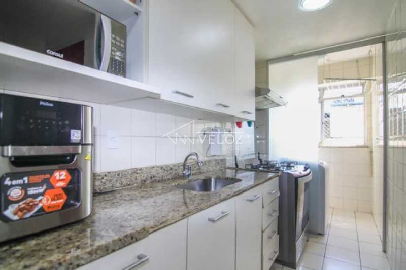 Apartamento à venda com 3 quartos, 99m² - Foto 16