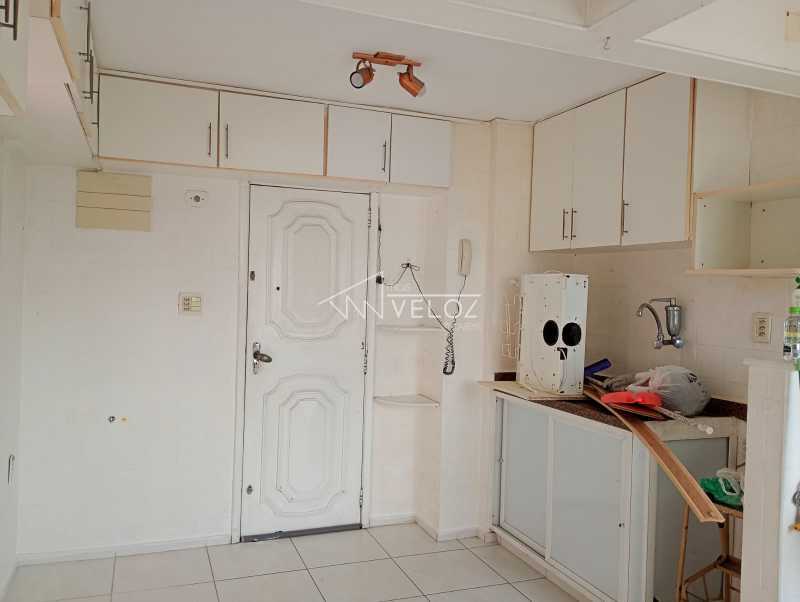 Apartamento à venda com 2 quartos, 60m² - Foto 22