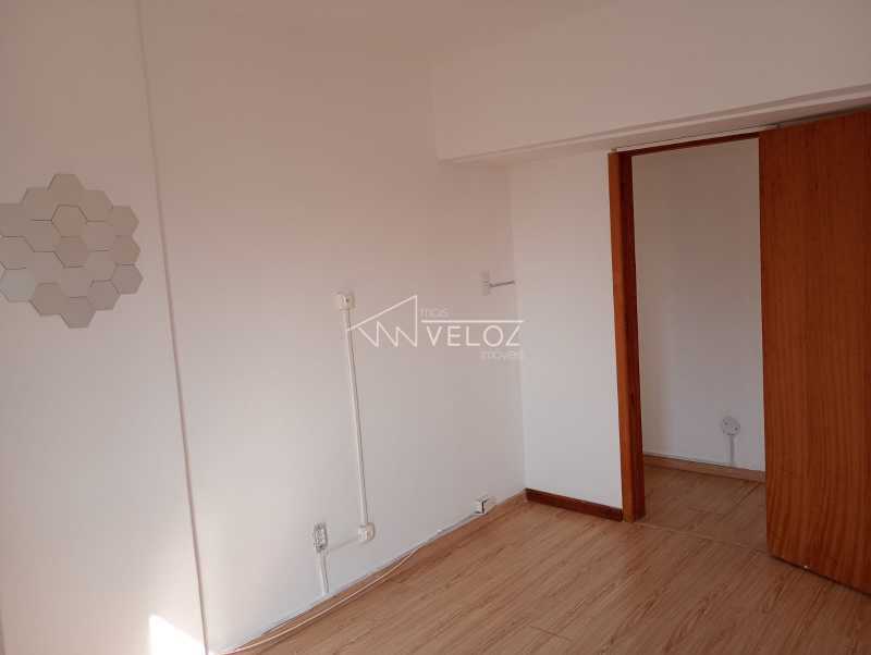 Apartamento à venda com 2 quartos, 60m² - Foto 9