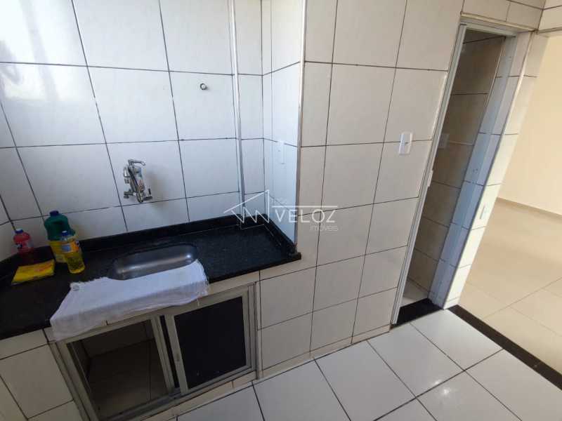 Apartamento à venda com 1 quarto, 41m² - Foto 10