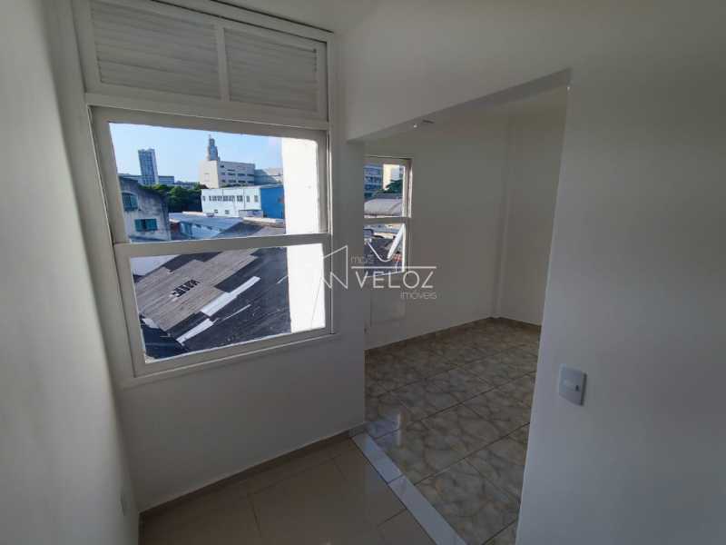 Apartamento à venda com 1 quarto, 41m² - Foto 3