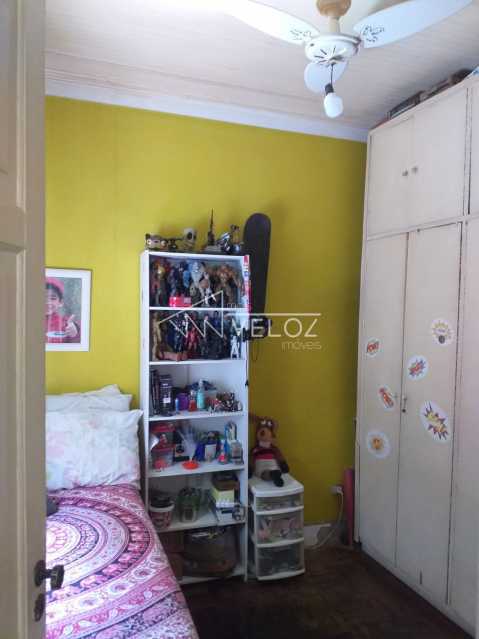 Casa de Vila à venda com 2 quartos, 60m² - Foto 9