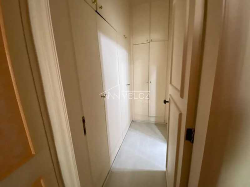 Apartamento à venda com 2 quartos, 104m² - Foto 11