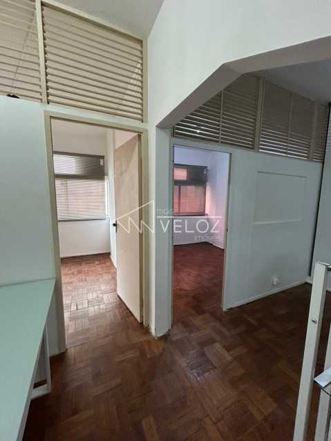 Apartamento à venda com 2 quartos, 43m² - Foto 4