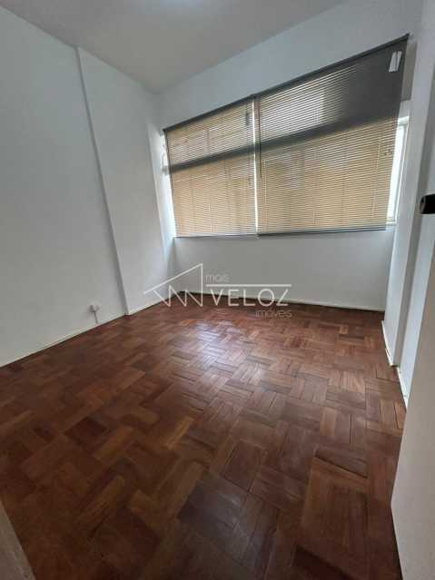 Apartamento à venda com 2 quartos, 43m² - Foto 8