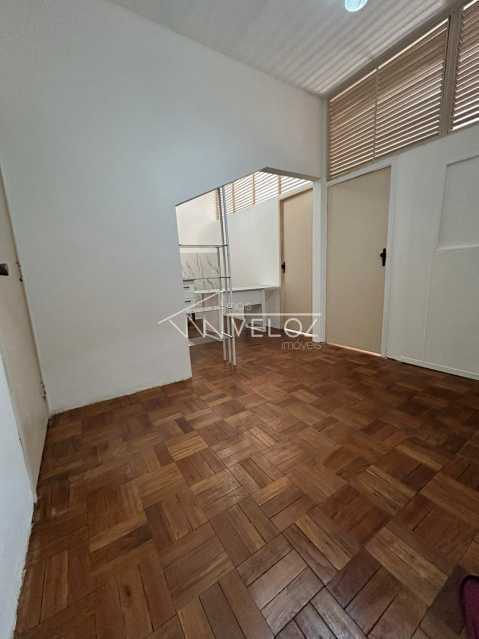 Apartamento à venda com 2 quartos, 43m² - Foto 1