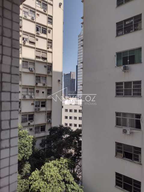 Apartamento à venda com 2 quartos, 43m² - Foto 11