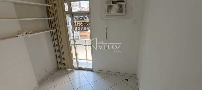 Apartamento à venda com 2 quartos, 94m² - Foto 4