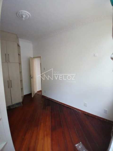 Apartamento à venda com 2 quartos, 68m² - Foto 11