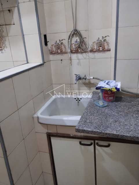 Apartamento à venda com 1 quarto, 45m² - Foto 8