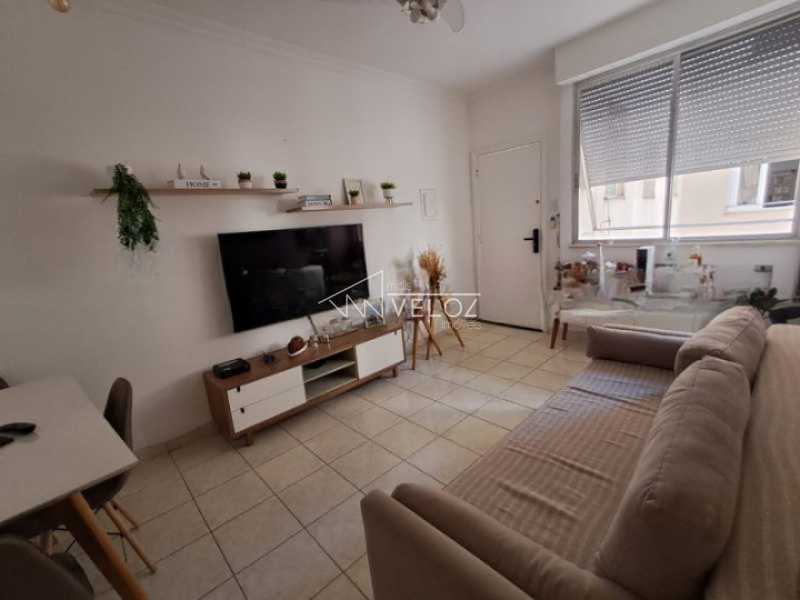 Apartamento à venda com 1 quarto, 39m² - Foto 2