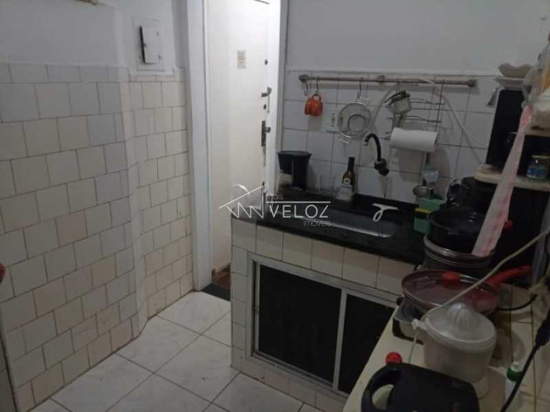 Apartamento à venda com 1 quarto, 32m² - Foto 13