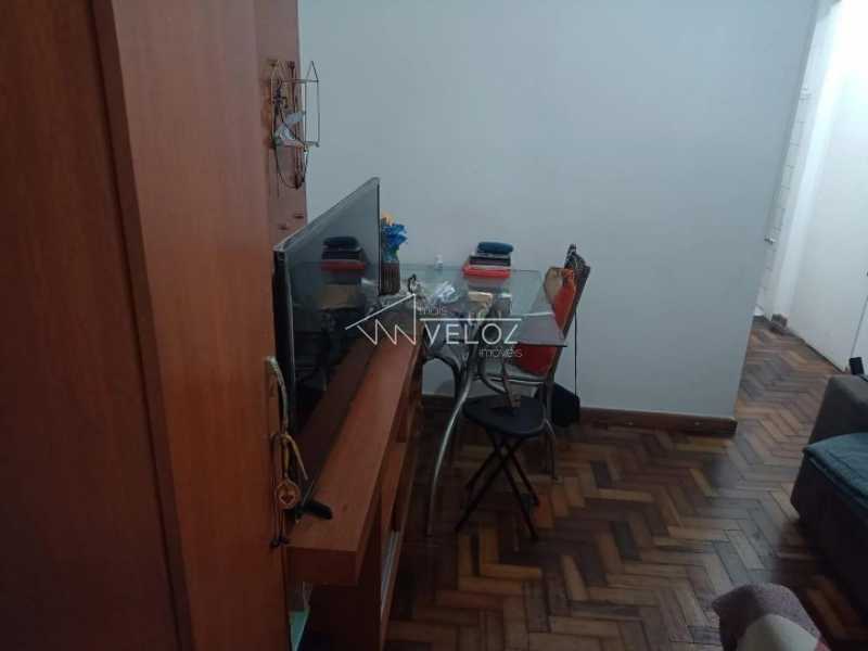 Apartamento à venda com 1 quarto, 32m² - Foto 4