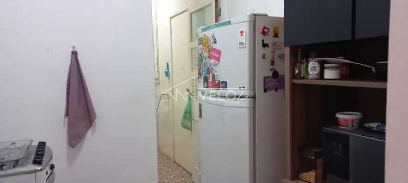 Apartamento à venda com 2 quartos, 66m² - Foto 13