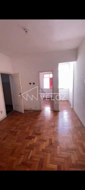 Apartamento à venda com 1 quarto, 32m² - Foto 2