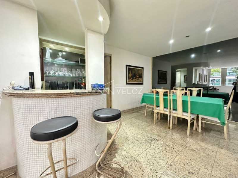 Apartamento à venda com 3 quartos, 104m² - Foto 2