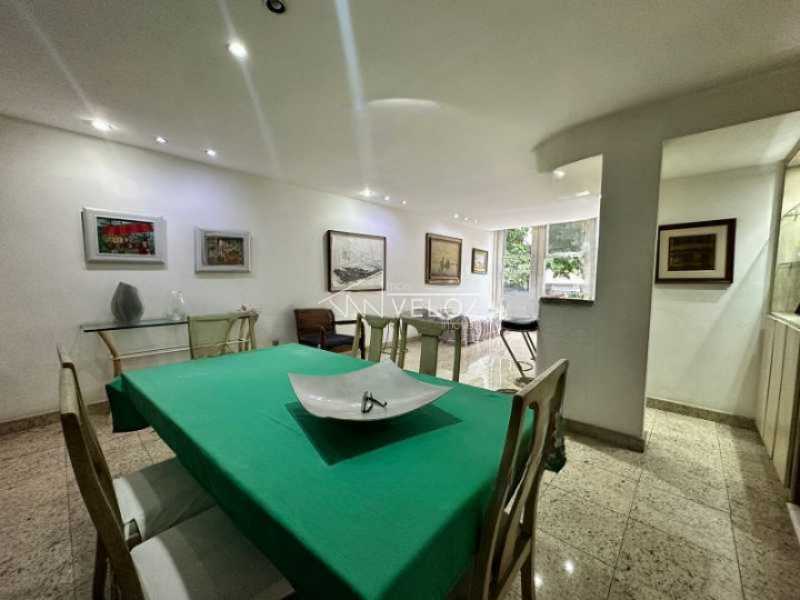 Apartamento à venda com 3 quartos, 104m² - Foto 3