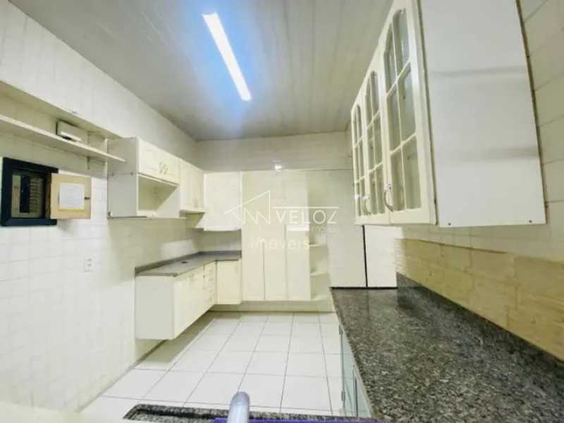 Apartamento à venda com 3 quartos, 140m² - Foto 15